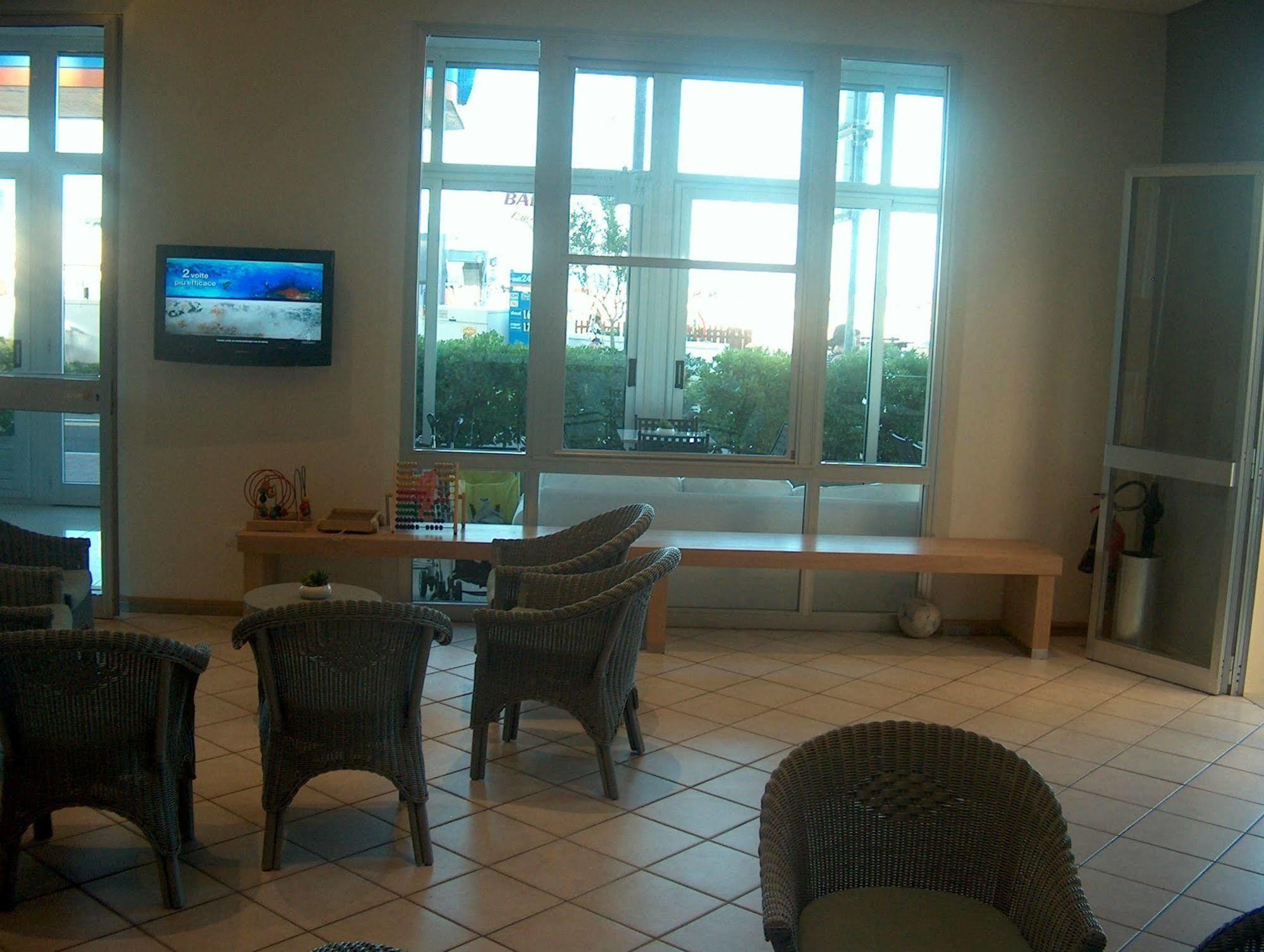 Hotel Trevi Bellaria-Igea Marina Exterior photo