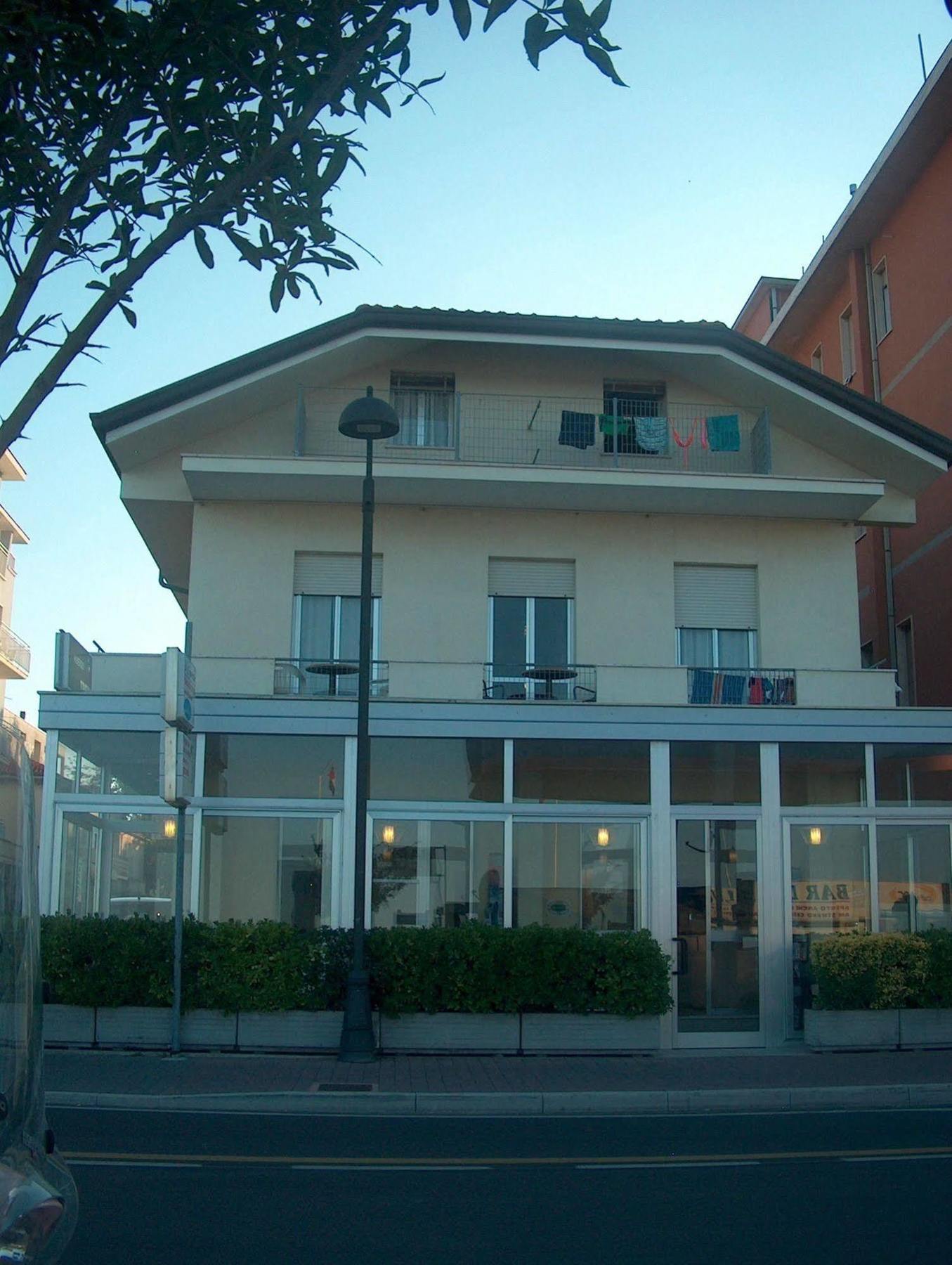 Hotel Trevi Bellaria-Igea Marina Exterior photo