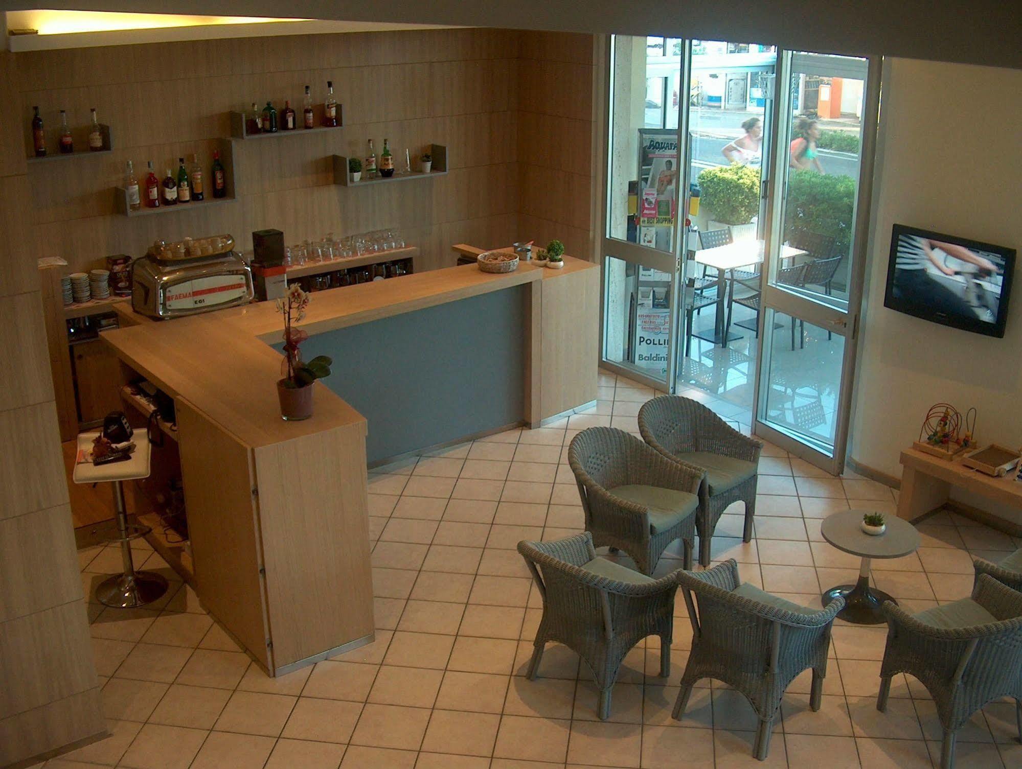 Hotel Trevi Bellaria-Igea Marina Exterior photo